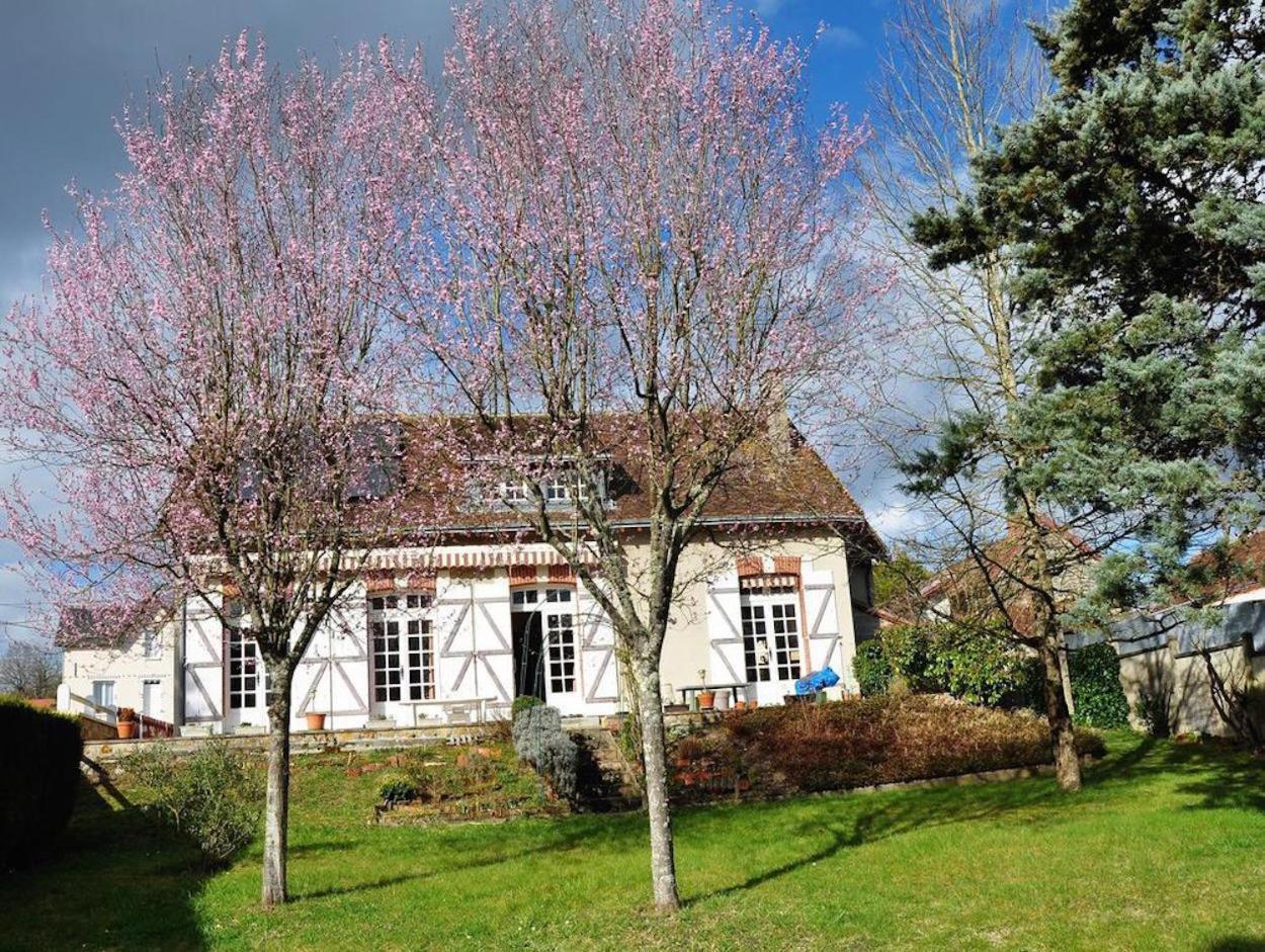 La Petite Tuilerie Hotell Villefranche-sur-Cher Eksteriør bilde